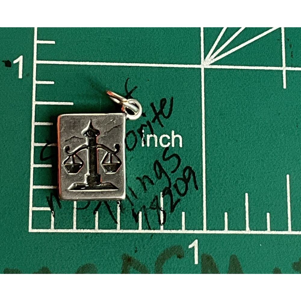 Vintage Sterling Silver LAW Book Charm - Picture 6 of 6